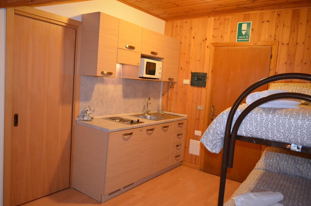 Aparthotel Campodolcino Camping Pokój zdjęcie