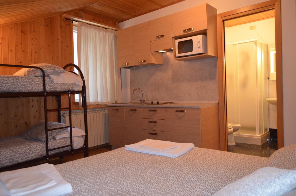 Aparthotel Campodolcino Camping Pokój zdjęcie