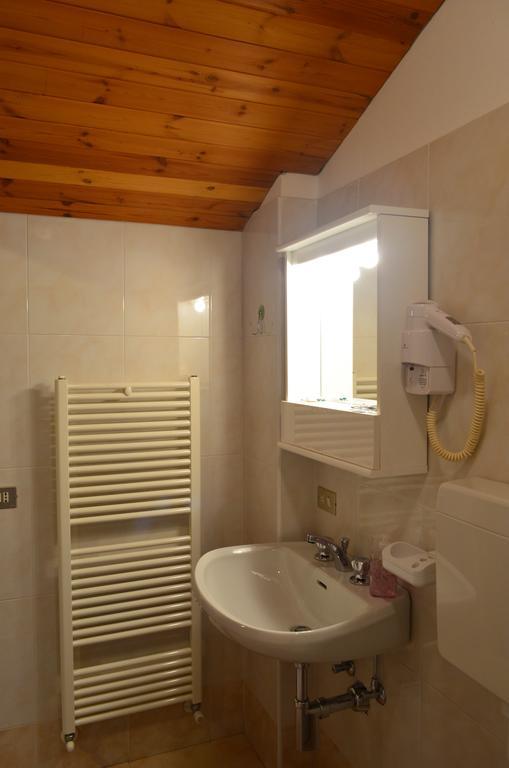 Campodolcino Camping Pokój zdjęcie